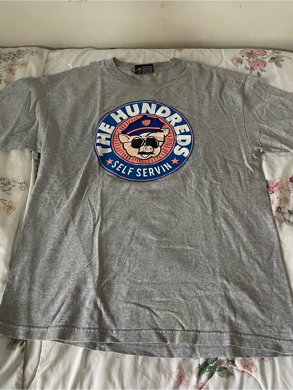 the hundreds graphic tee